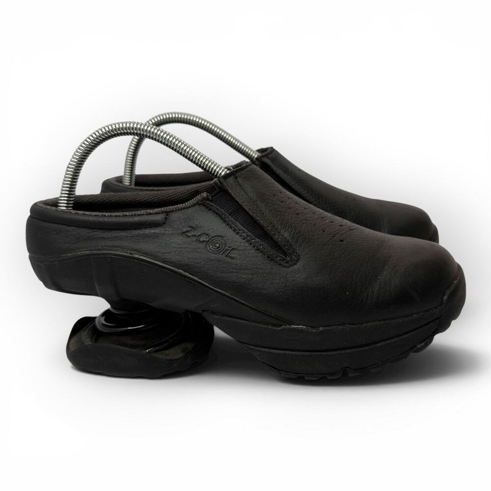 Z-CoiL Womens size 9 Taos Black Leather Clogs Comfort Orthopedic Slip On
